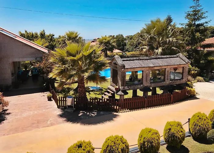 Conde Navio מלון *